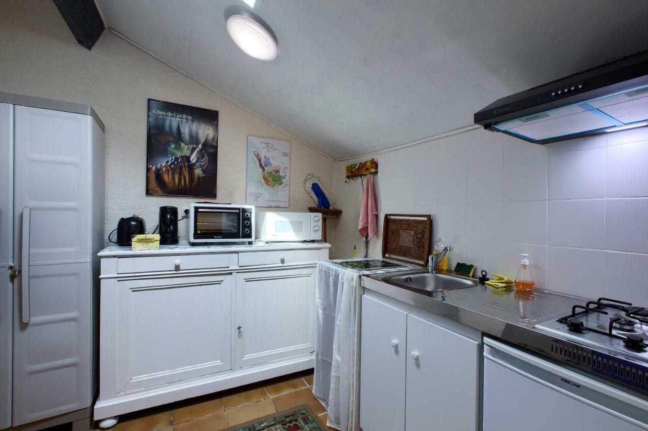 Chambres D'Hotes Noailles Puisseguin Bagian luar foto